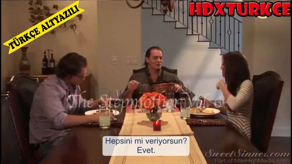 Göğüs çıplak okşama canlı videolar