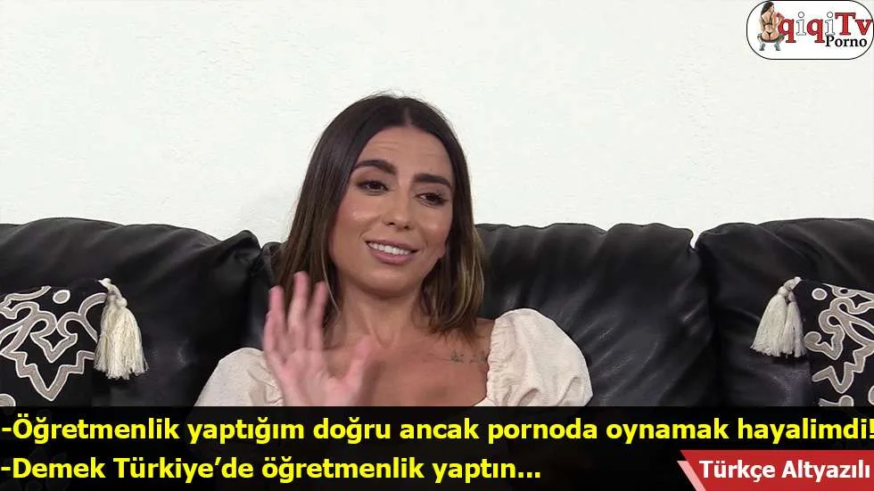 Kadınlar topluca yarrak yalama partisinde